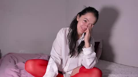 Snapshot of sarasweet_4 chatting on 02.17.26 Sara online show from 02.17.26