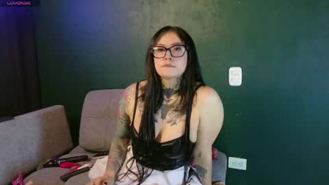 Sara Herrera online show from 06.09.26