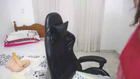 saray1221 online show from 02.01.25