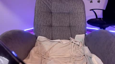 saray__jones online show from 01.29.25