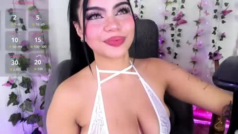 saray__jones online show from 07.13.26