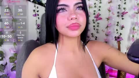 saray__jones online show from 07.15.26