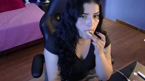 Sari  online show from 12.03.25