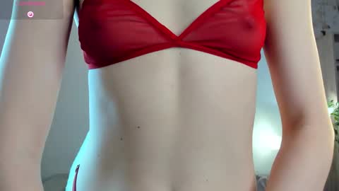 Your Selena 3 online show from 10.26.25