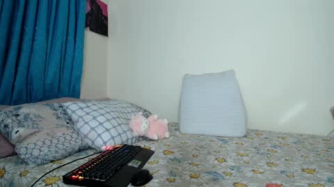 Snapshot of sarita_hornet chatting on 04.03.26 sarai online show from 04.03.26