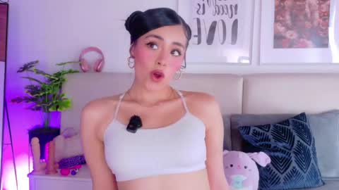 Sara online show from 04.30.26