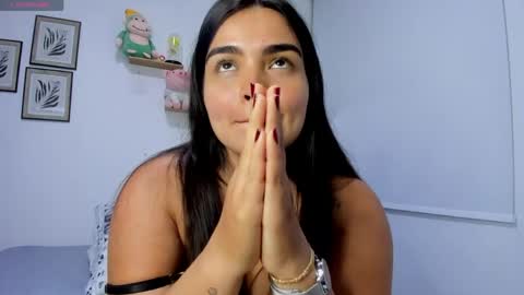 Snapshot of saritadolly_ chatting on 06.08.26 Sara Cute online show from 06.08.26