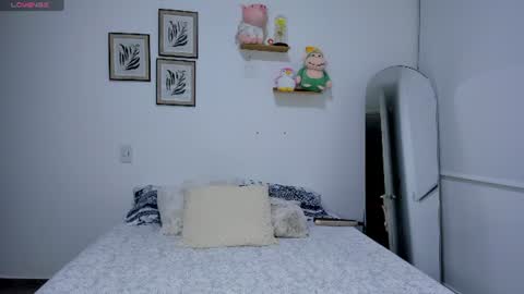 Snapshot of saritadolly_ chatting on 07.23.26 Sara Cute online show from 07.23.26