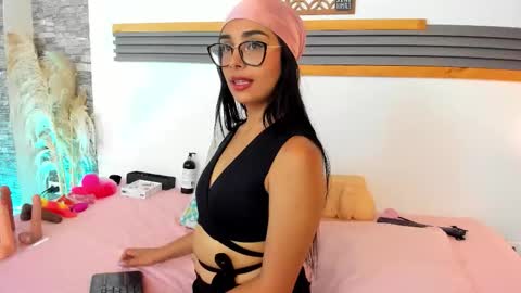 Sara online show from 03.14.26