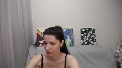 Snapshot of sarra_rich chatting on 01.13.25 Rich online show from 01.13.25