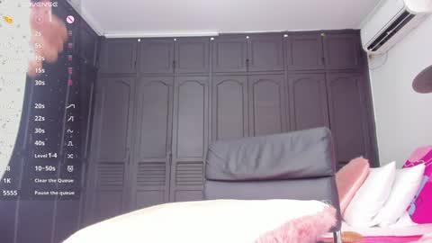 Sary Rousse online show from 01.26.25