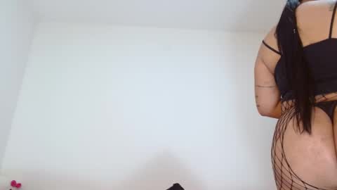 Sasha Creamy online show from 01.12.25