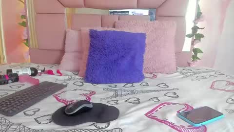 sasha_flame_ online show from 05.09.26