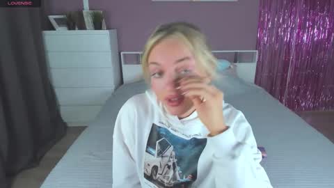 Sasha online show from 02.13.26