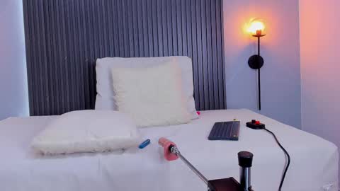 Sasha  online show from 02.27.25