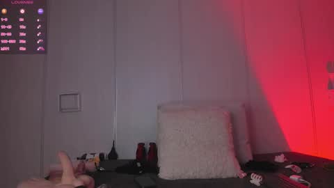 Sasha  online show from 12.18.25