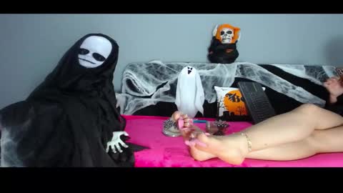 sasha start online show from 10.17.25