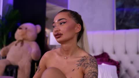 Dennise online show from 09.14.25