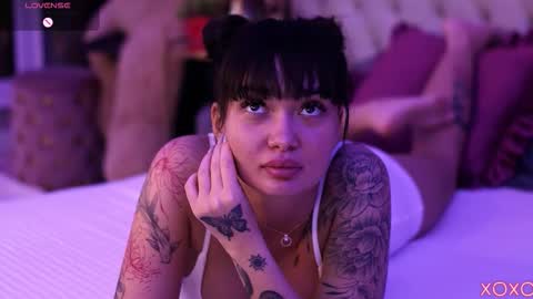 Dennise online show from 10.28.25