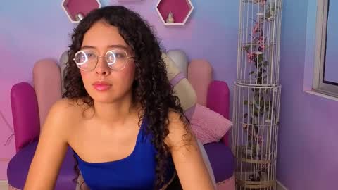 SashaMonroee  online show from 10.31.25