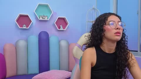 SashaMonroee  online show from 11.03.25