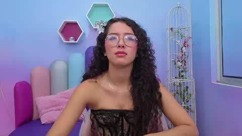 SashaMonroee  online show from 11.15.25