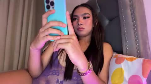 Snapshot of sashaswan69 chatting on 10.30.25 Sasha online show from 10.30.25