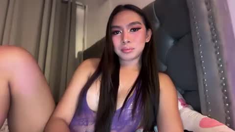 Snapshot of sashaswan69 chatting on 11.07.25 Sasha online show from 11.07.25