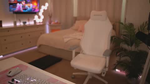 Snapshot of sashawest_official chatting on 03.11.26 sashawest_official online show from 03.11.26