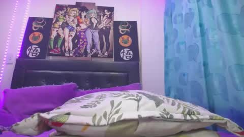 Snapshot of sashayscott chatting on 07.24.26 Onlyfans nataliaclaus online show from 07.24.26