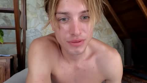 Snapshot of sashenkka chatting on 04.27.26 Sasha -- online show from 04.27.26
