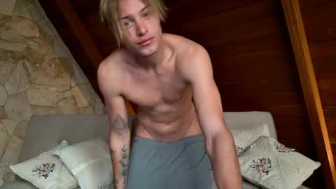 Snapshot of sashenkka chatting on 05.22.26 Sasha -- online show from 05.22.26
