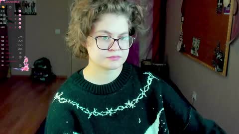 Snapshot of sashy_way chatting on 12.14.24 .Alexandra online show from 12.14.24