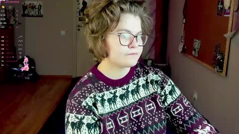 Snapshot of sashy_way chatting on 01.04.25 .Alexandra online show from 01.04.25