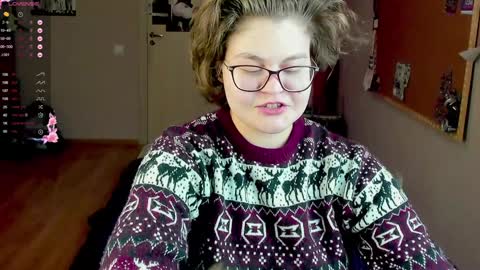 Snapshot of sashy_way chatting on 01.05.25 .Alexandra online show from 01.05.25