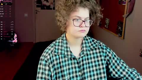 Snapshot of sashy_way chatting on 01.15.25 .Alexandra online show from 01.15.25