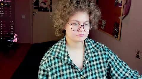 Snapshot of sashy_way chatting on 01.15.25 .Alexandra online show from 01.15.25