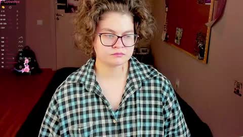 Snapshot of sashy_way chatting on 01.16.25 .Alexandra online show from 01.16.25