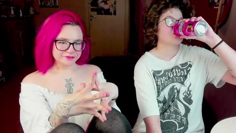 Snapshot of sashy_way chatting on 01.25.25 .Alexandra online show from 01.25.25