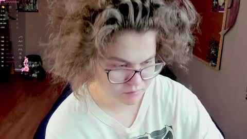 Snapshot of sashy_way chatting on 01.26.25 .Alexandra online show from 01.26.25