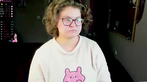 Snapshot of sashy_way chatting on 03.08.25 .Alexandra online show from 03.08.25