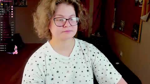 Snapshot of sashy_way chatting on 03.10.25 .Alexandra online show from 03.10.25