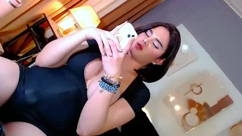 sassa_lilly online show from 04.22.26