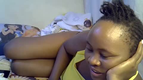 Snapshot of sassy_bella chatting on 09.14.25 sassy_bella online show from 09.14.25