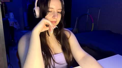 Marmulka or Mary online show from 11.21.25