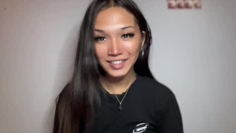 Snapshot of sassy_yourgirlxxxx chatting on 03.23.26 Sassygirl online show from 03.23.26