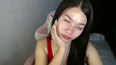 Snapshot of sassybaby09 chatting on 12.04.25 SassyBabe online show from 12.04.25