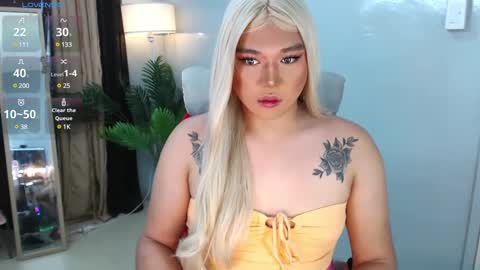 Snapshot of sassyffyra69 chatting on 12.11.24 MARIO LABO online show from 12.11.24