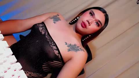 Snapshot of sassyffyra69 chatting on 11.05.25 MARIO LABO online show from 11.05.25