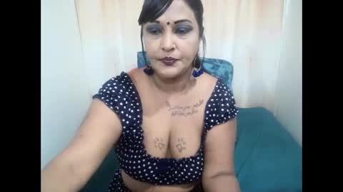 sassyindian00 online show from 10.25.25